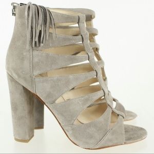 NWT Marc Fisher Hindera Gray Suede Gladiator Heels